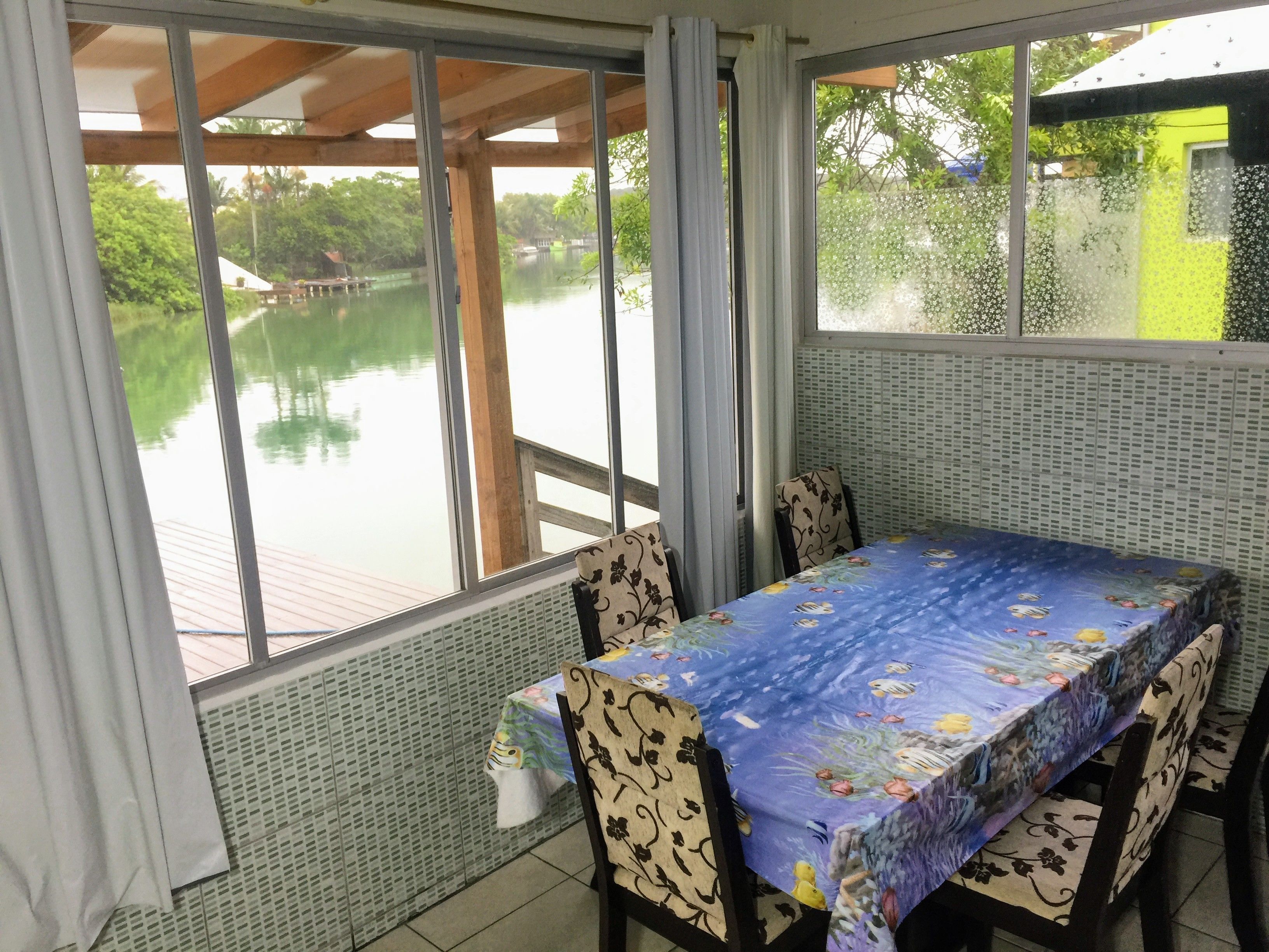 Dália | Área de estar | TV LCD