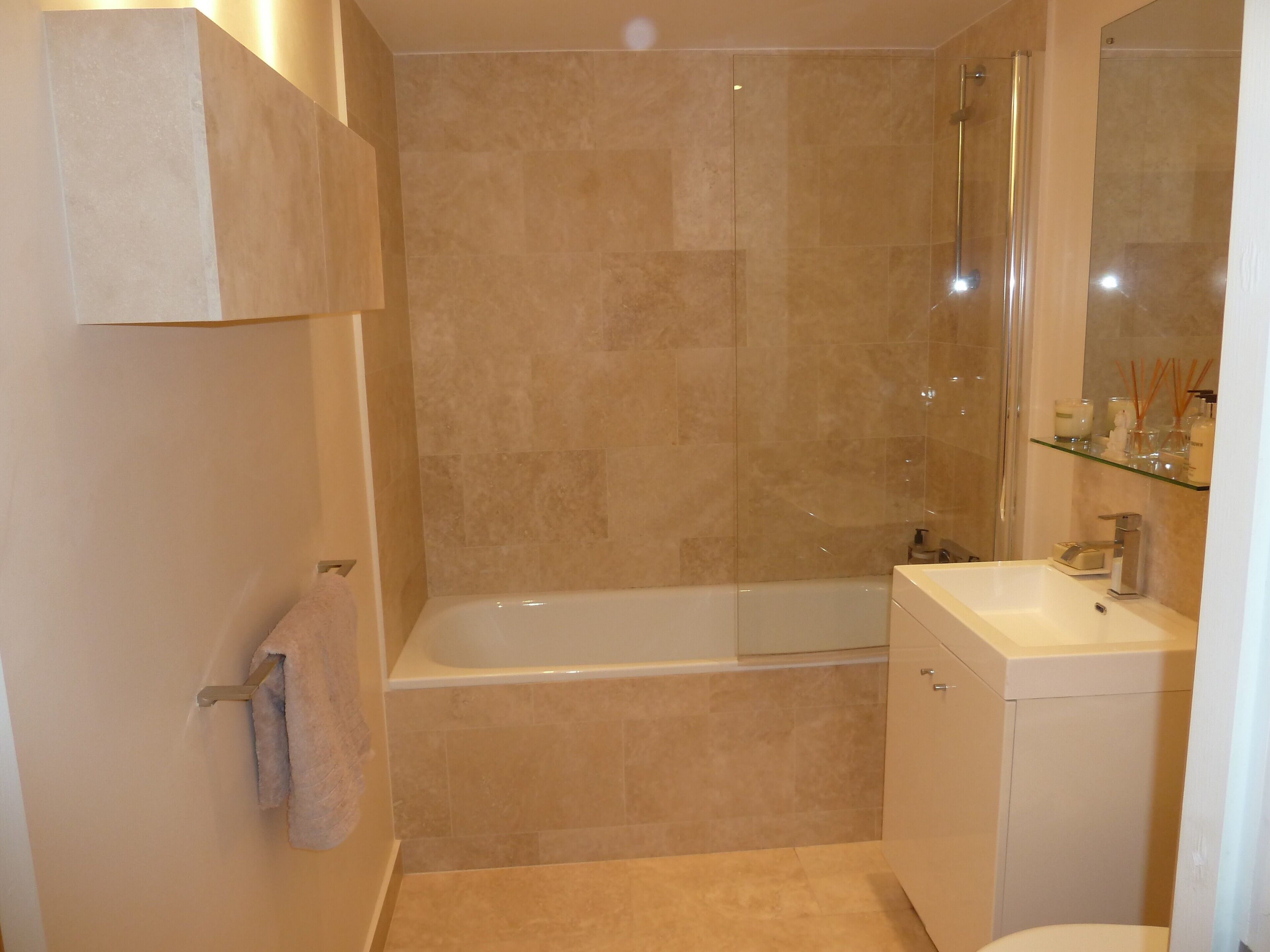 Stunning 2 bedroom Fulham / Chelsea Border Flat WiFi  by river!