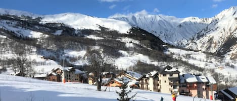Snow and ski sports