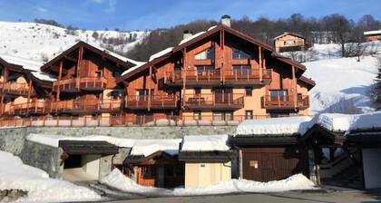 Ski-in/ski-out chalet with fantastic views