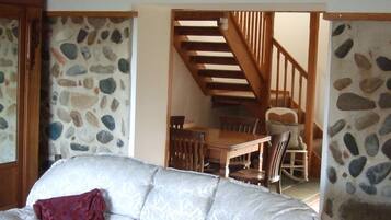 TV, DVD player, books, music library