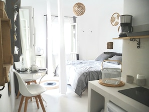 Wi-Fi gratuit, draps fournis