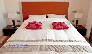 2 slaapkamers, een strijkplank/strijkijzer, gratis wifi, beddengoed