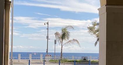 Charming Provencale apartment in Old Nice