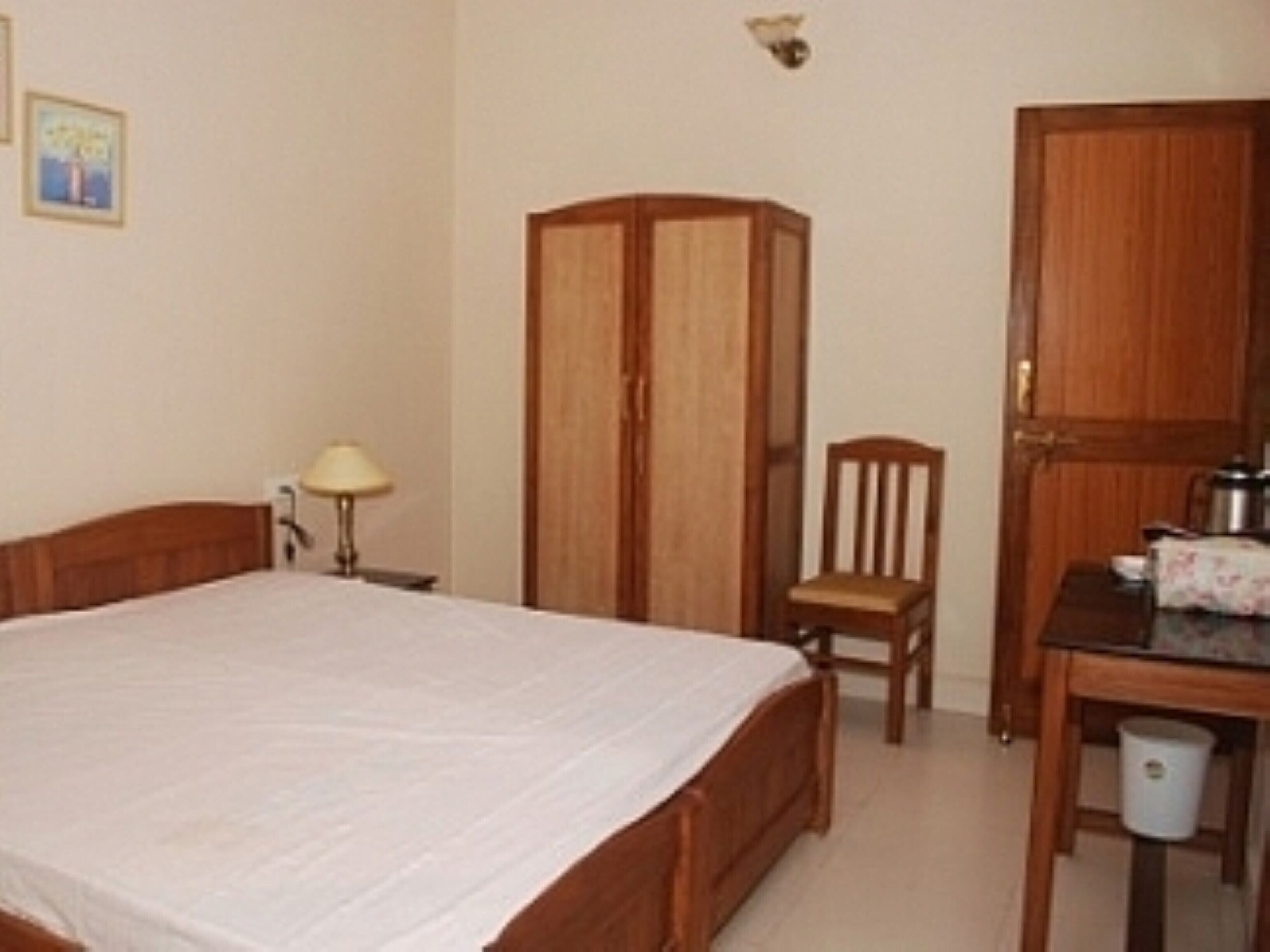 Spacious Apartments With Pool In Candolim 
