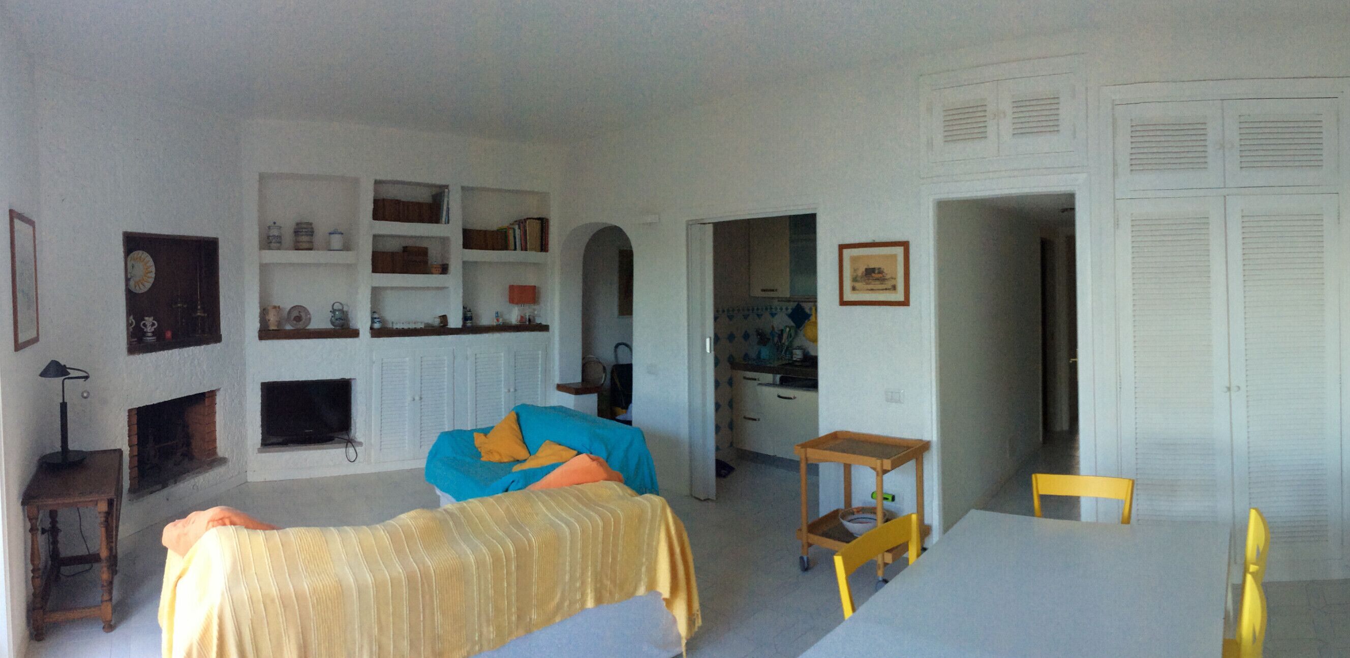 Televisión, chimenea