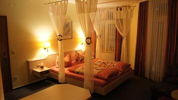 In-room safe, desk, laptop workspace, blackout drapes