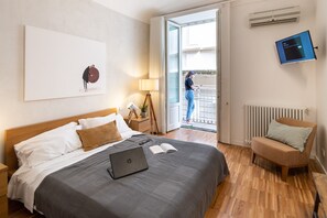 2 makuuhuonetta, silitysrauta/-lauta, Wi-Fi, vuodevaatteet