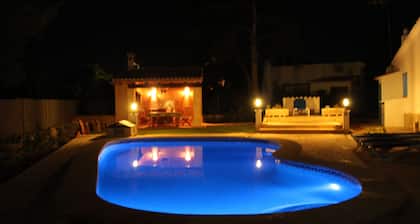 Villa/ Chalet. Private swimming pool.