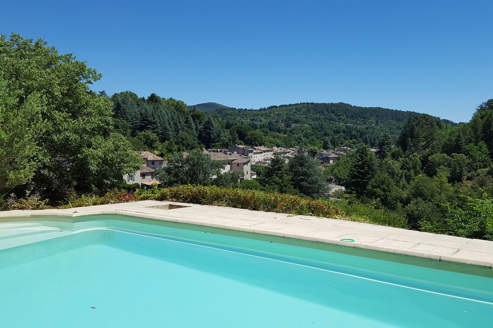 House with character in the Countryside/mountain - 6 bedrooms - Cevennes/Gard
