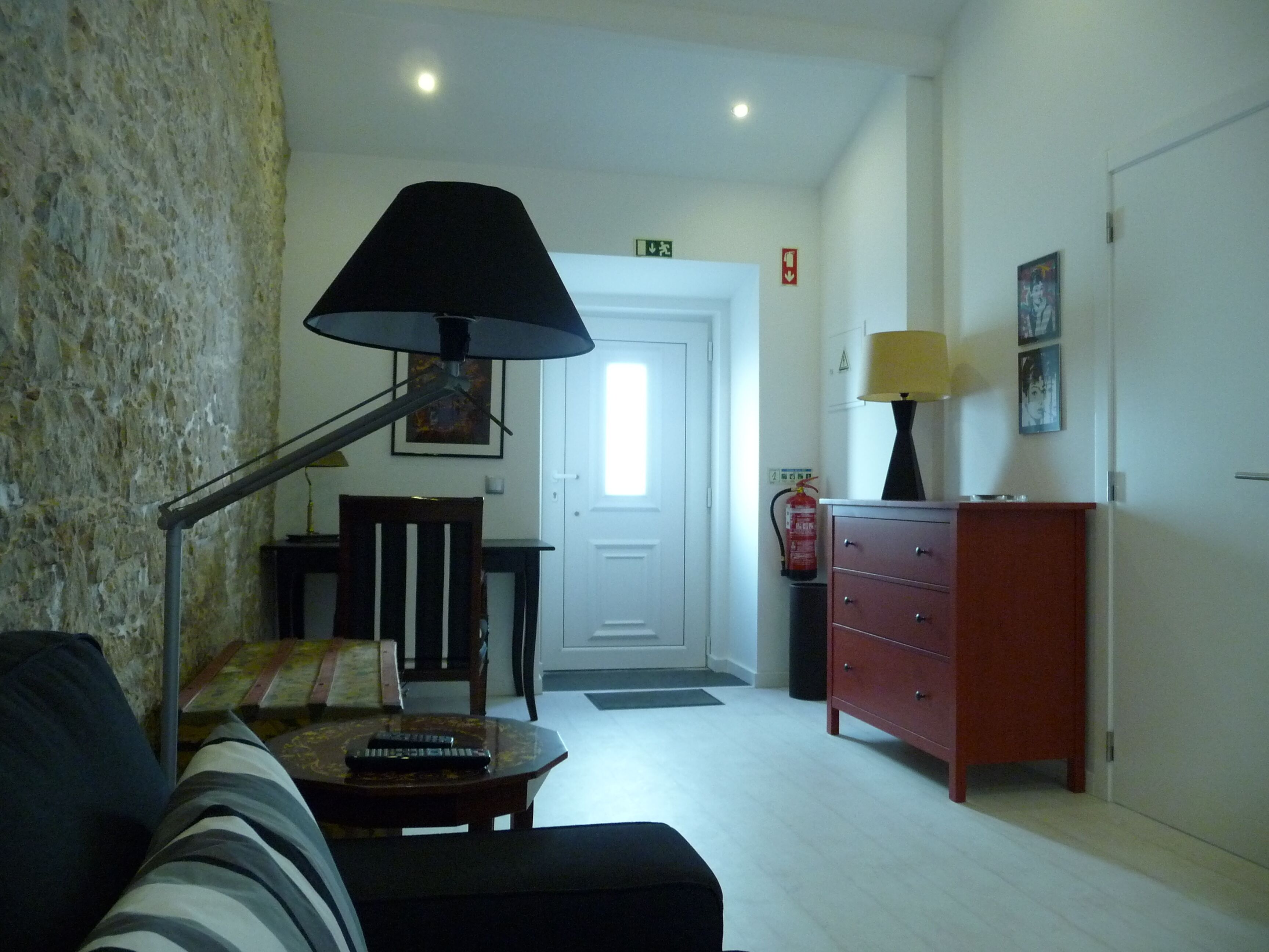 Small and lovelly villa, in the center of Peniche, in a quiet area, for 5 people