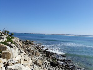 Sun-loungers - Small and lovelly villa, in the center of Peniche, in a quiet zone, for 5 persons (Peniche)