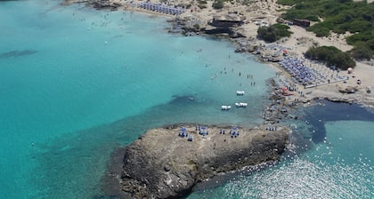Neue Villa mit Terrasse mit Blick auf das Meer - 2 Schritte vom Meer entfernt - Gallipoli -Mavaversa