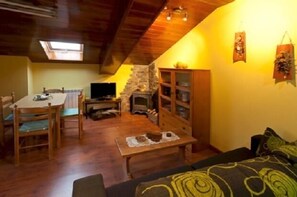 Fernseher, Kamin