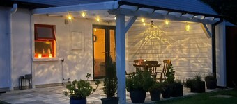#Charming Killarney Cottage
