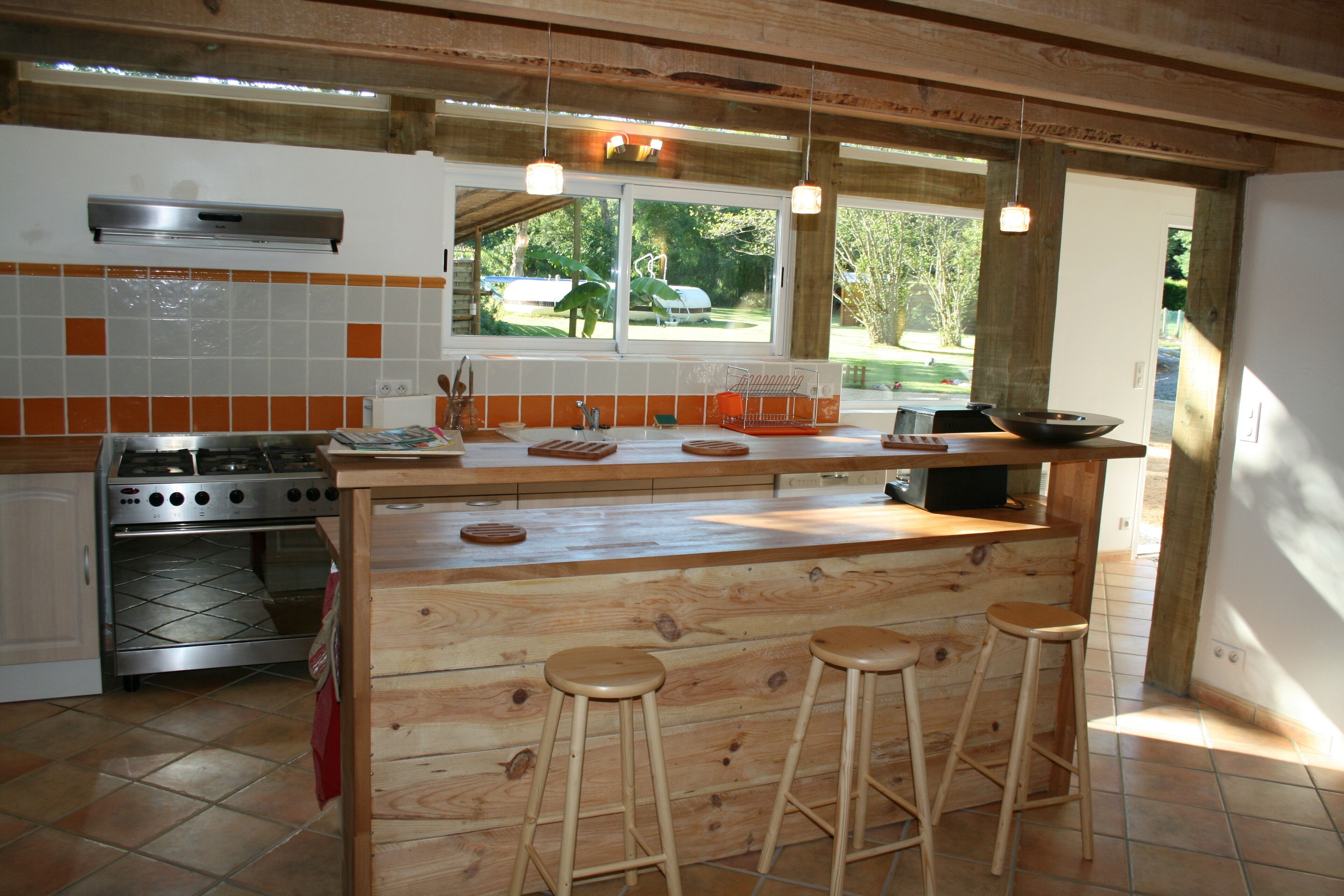 La Villa du Golf, 2 to 14 people, heated swimming pool, near ocean, lake and forest