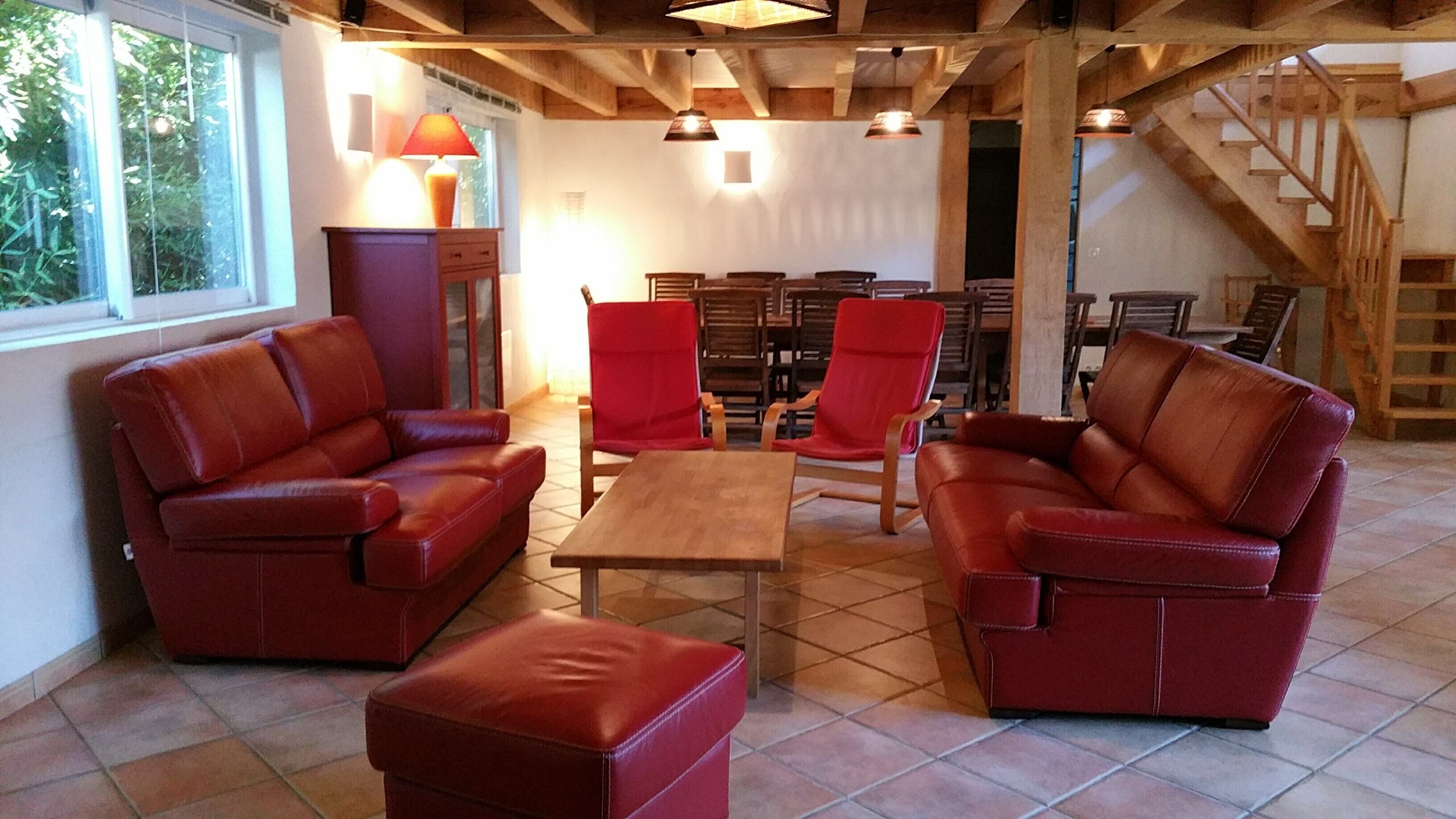 La Villa du Golf, 2 to 14 people, heated swimming pool, near ocean, lake and forest