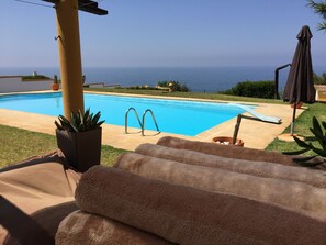 Indoor pool, outdoor pool - Sunset hause villa. private pool (Ericeira)