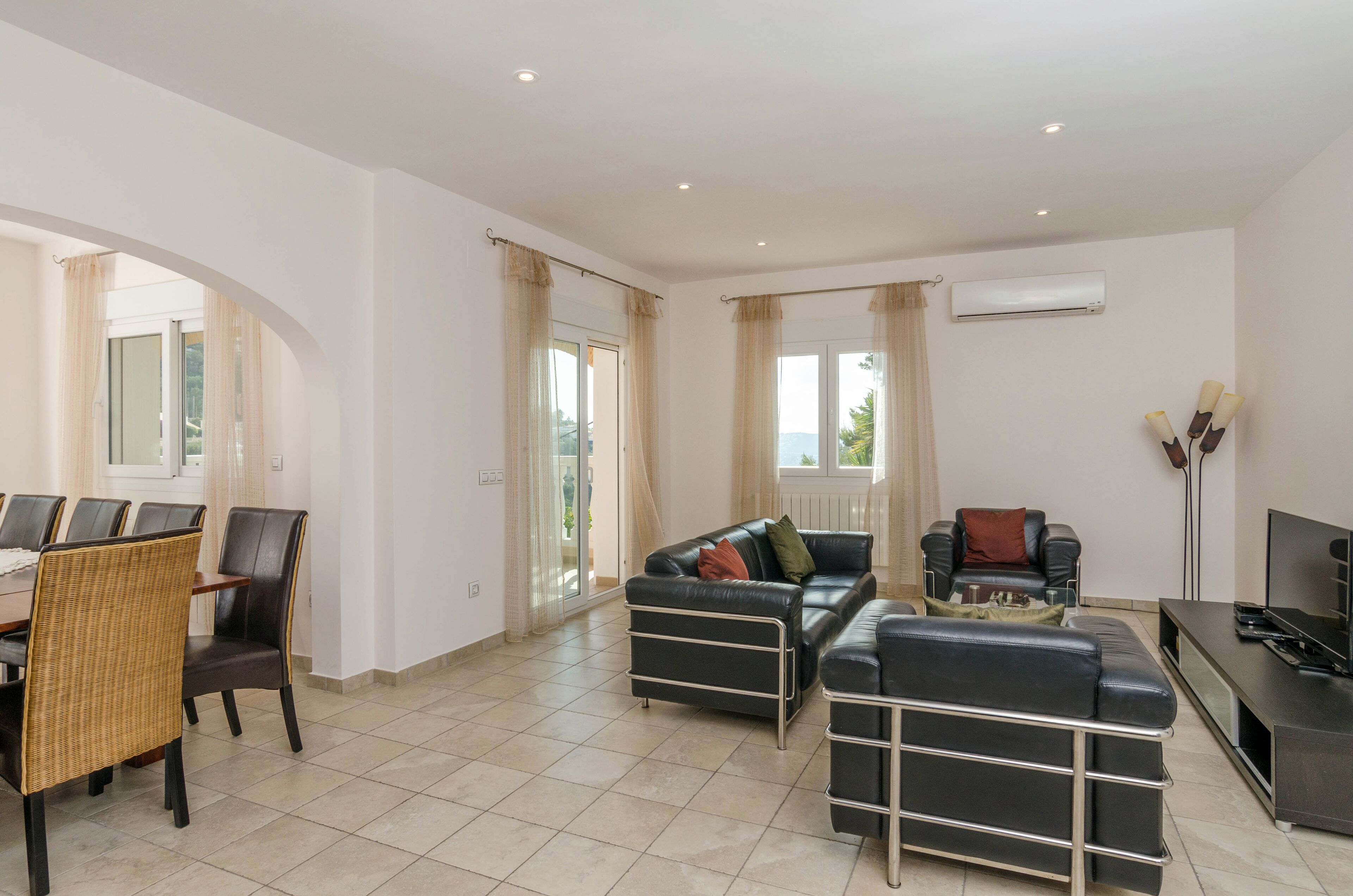 Smart TV, DVD player, foosball, table tennis