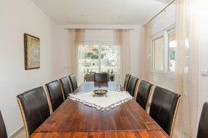 Dining - Villa ideal for families, with private pool in quiet area and with open views. (Moraira-Teulada)