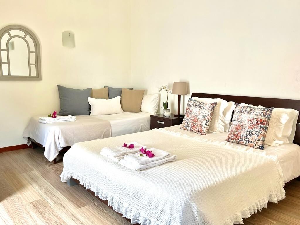 4 Schlafzimmer, Bügeleisen/Bügelbrett, Reisekinderbett, kostenloses WLAN