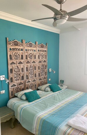 2 bedrooms, desk, iron/ironing board, travel cot