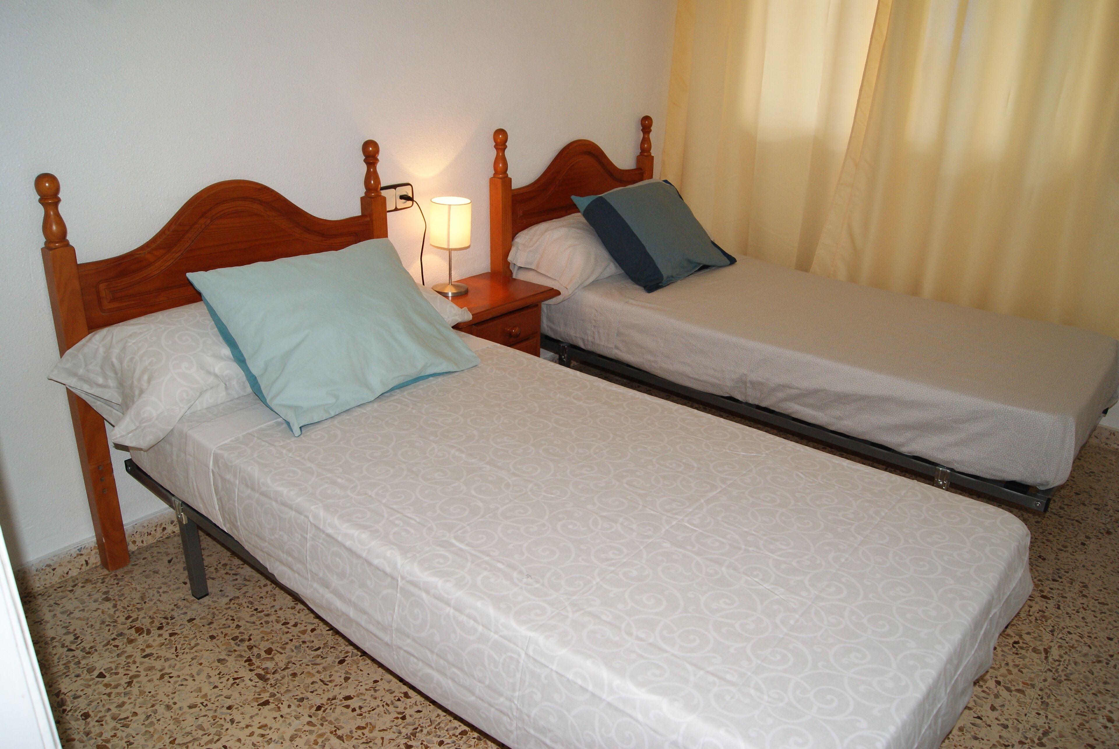 4 bedrooms, desk, iron/ironing board, WiFi