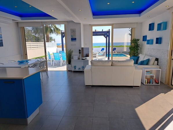 Interior - Villa With Private Pool By The Sea (MAZOTOS)