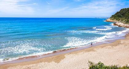 Traditional villa with private pool on the Dorada coast