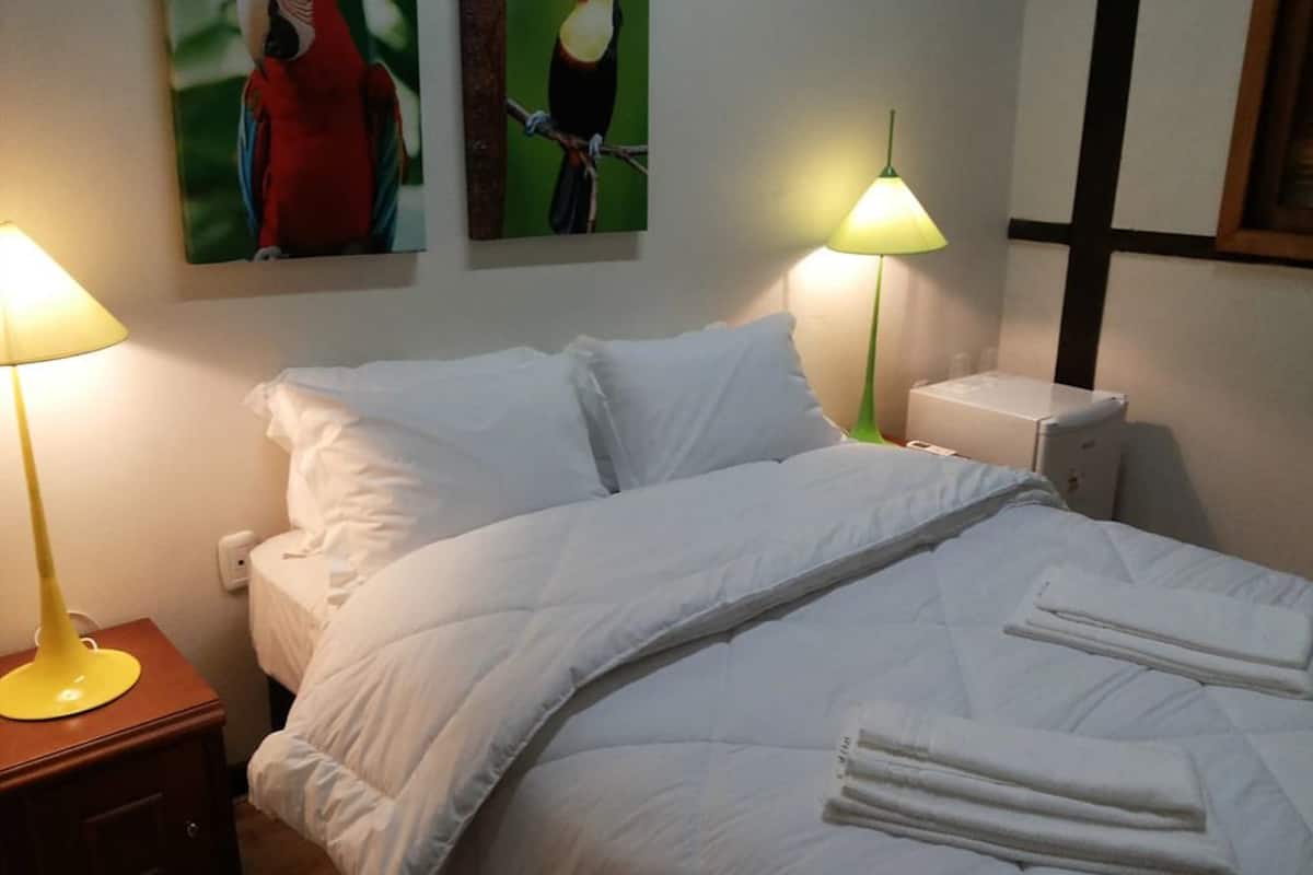 Suite (Esquilo) | Artículos del minibar gratis y caja de seguridad en la habitación