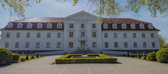 Seehotel Grossraeschen