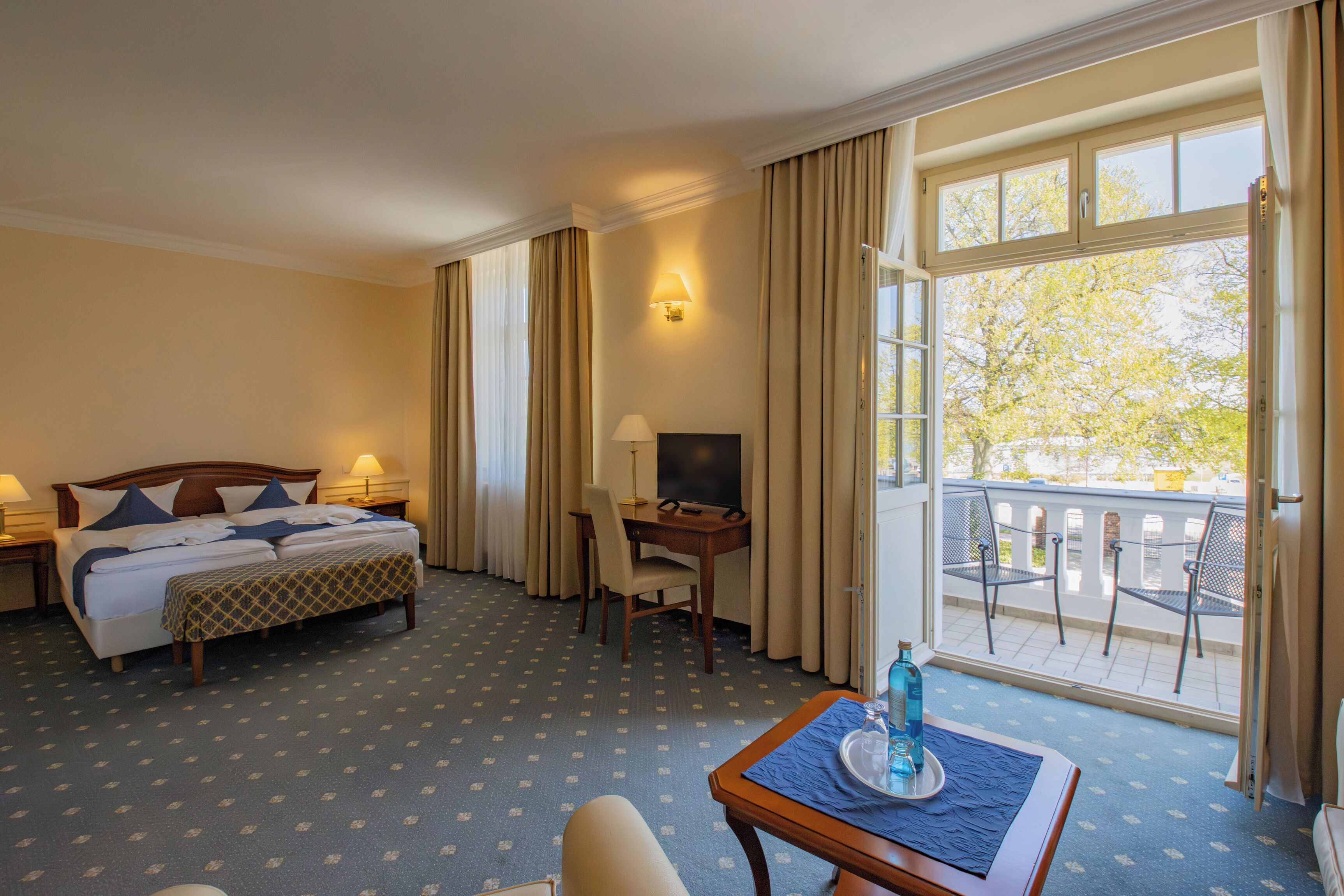 Junior Suite in Main Building | Individuell dekoriert, individuell eingerichtet, Schreibtisch