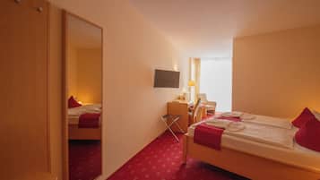 Double Room in Annex | Individuell dekoriert, individuell eingerichtet, Schreibtisch