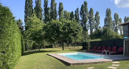 Maison clÎturée climatisé  prÚs de St Emilion  avec jardin et piscine privative