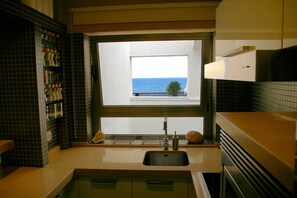 Fridge, microwave, oven, stovetop - Fabulous first Beachfront. Two bedrooms. Wifi 24 h and many other extras (Las Palmas de Gran Canaria)