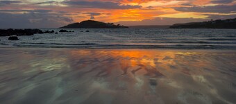 ビーチから徒歩ですぐの、居心地の良いペットフレンドリーなホリデーコテージ5 *。 