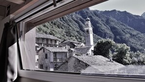 Basic Apartment, 1 Queen Bed with Sofa bed, Non Smoking, Mountain View - Vecchiascuola di Pianazzola (Chiavenna)