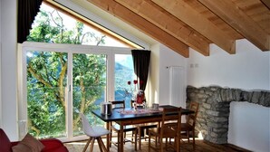 Basic Apartment, 1 Queen Bed with Sofa bed, Non Smoking, Mountain View - Vecchiascuola di Pianazzola (Chiavenna)
