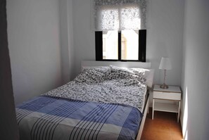 3 Schlafzimmer, Bügeleisen/Bügelbrett, Reisekinderbett, kostenloses WLAN