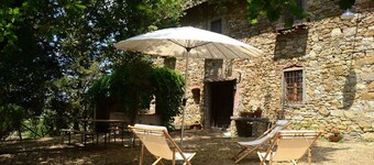 Ancient stone house in the heart of the Chianti Classico