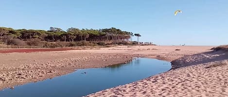 Na praia