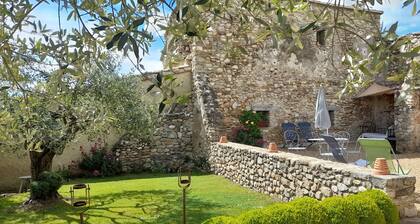 LE MAS DU FORT : La Provence authentique