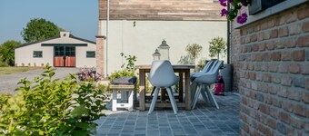 Beautiful spacious holiday home in nature reserve in Bruges