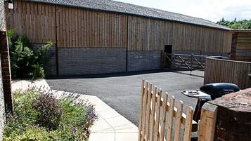 Enceinte de lâhĂ©bergement