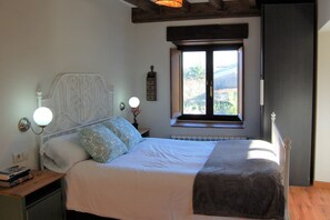 3 makuuhuonetta, Wi-Fi, vuodevaatteet