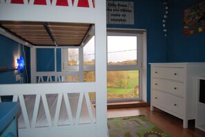 3 makuuhuonetta, Wi-Fi, vuodevaatteet