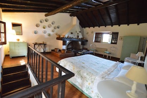 2 chambres, lit de bébé portatif, accès au Wi-Fi (inclus)