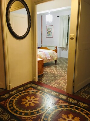 5 chambres, fer et planche Ă repasser, Wi-Fi gratuit, draps fournis