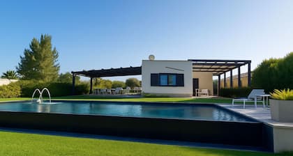 Villa in Sicily, Syracuse / Brucoli with sea & Etna view close to sea beach