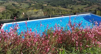 Detached villa with panoramic garden